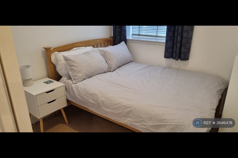 2 bedroom flat in Upper Gray Street, Edinburgh, EH9 (2 bed) (#2646478)