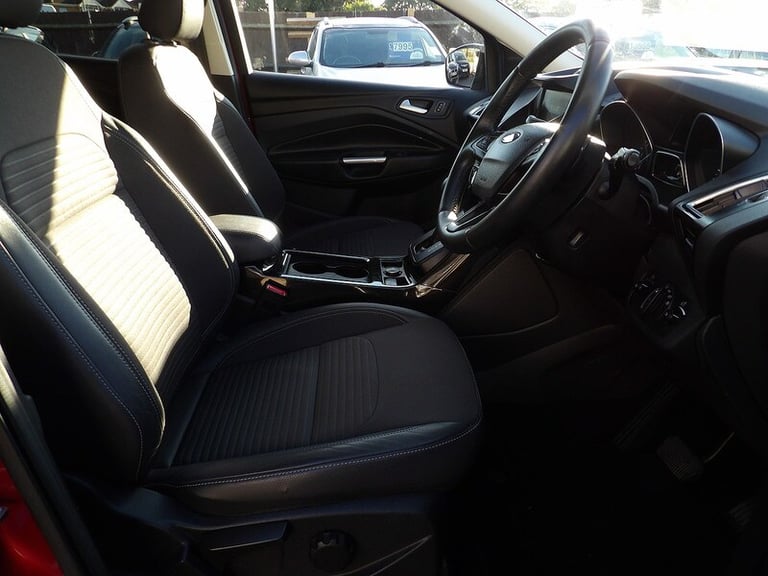 2018 Ford Kuga 1.5 EcoBoost 176 Titanium 5dr Auto HATCHBACK PETROL Automatic