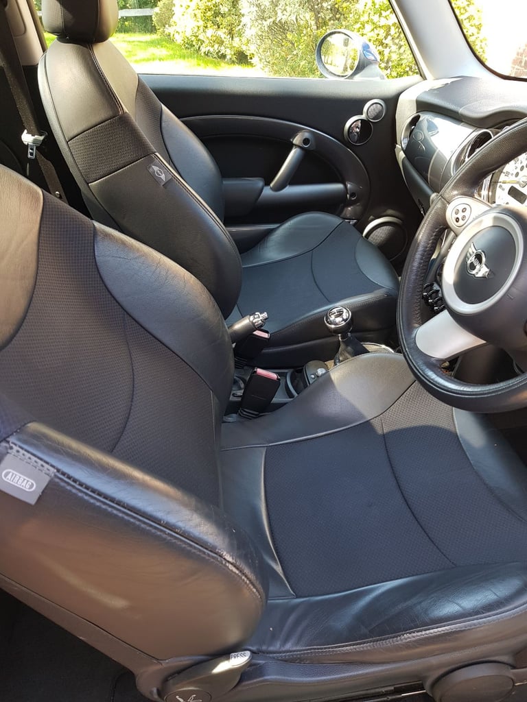 Mini Cooper, HATCHBACK, Hatchback, 2006, Manual, 1598 (cc), 3 doors