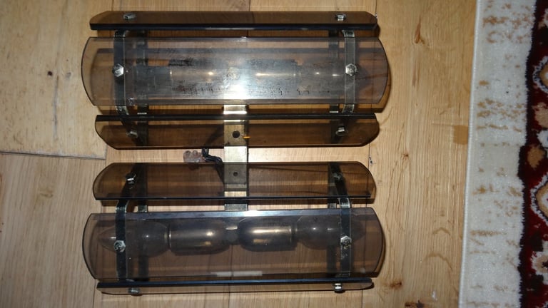 3 set of  Modern  Wall Light Indoor Lighting  can be used  on the wall. .