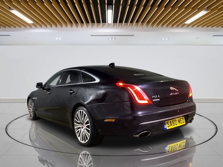 2016 Jaguar XJ 3.0d V6 Autobiography Saloon 4dr Diesel Auto Euro 6 (s/s) (LWB) (300 ps) Saloon Di...