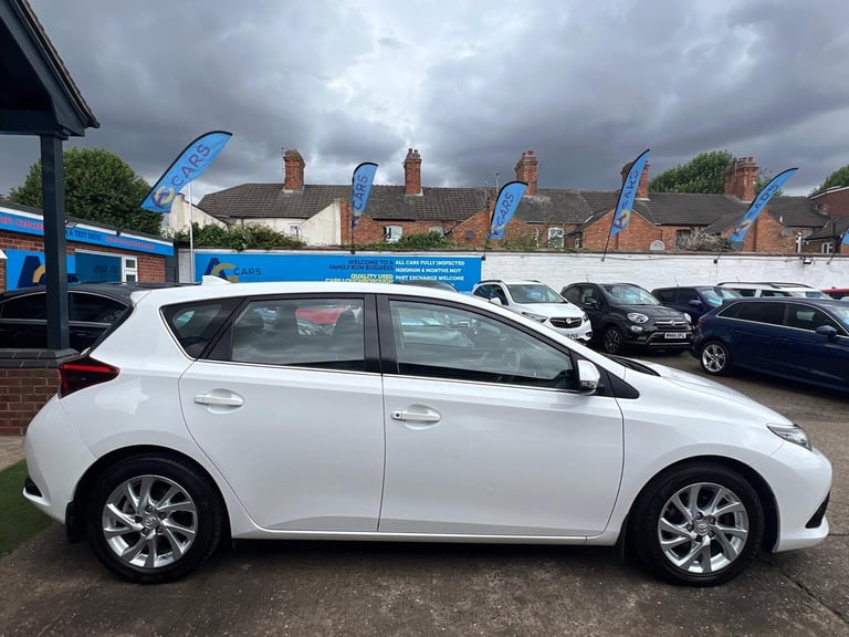 2015 Toyota Auris 1.6 D-4D Business Edition Euro 6 (s/s) 5dr HATCHBACK Diesel Manual