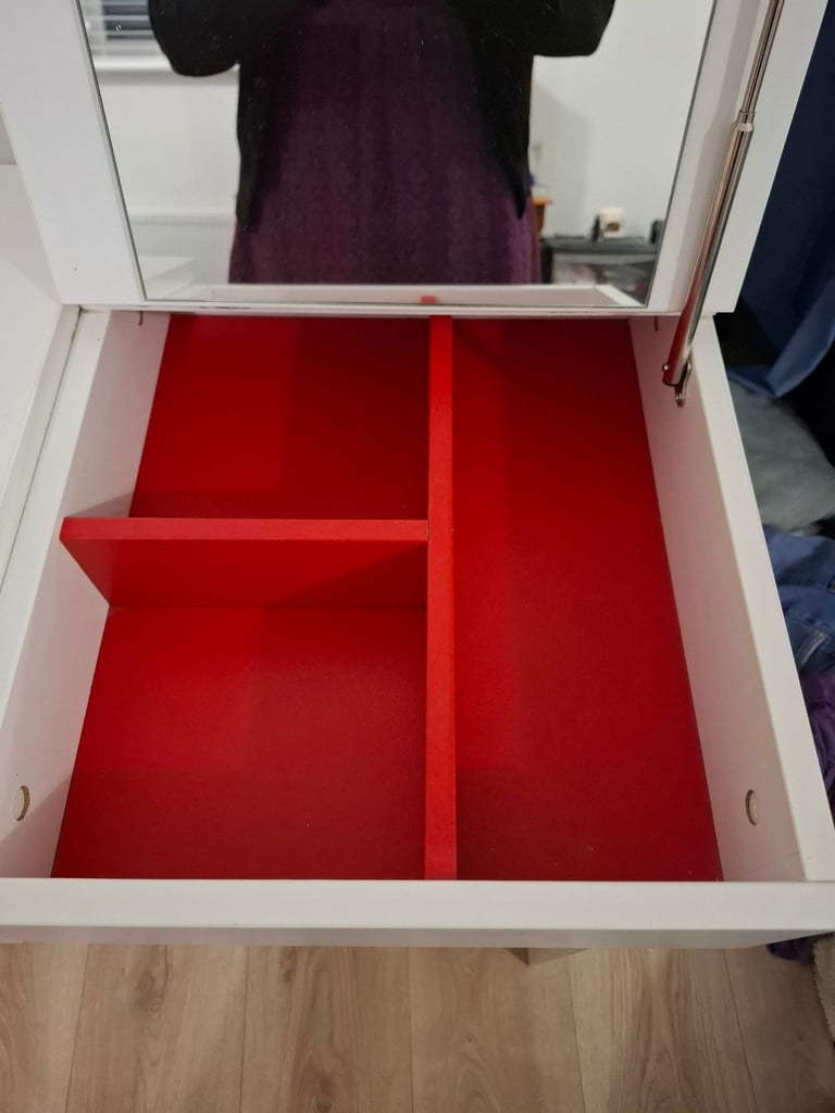 Ikea dressing table