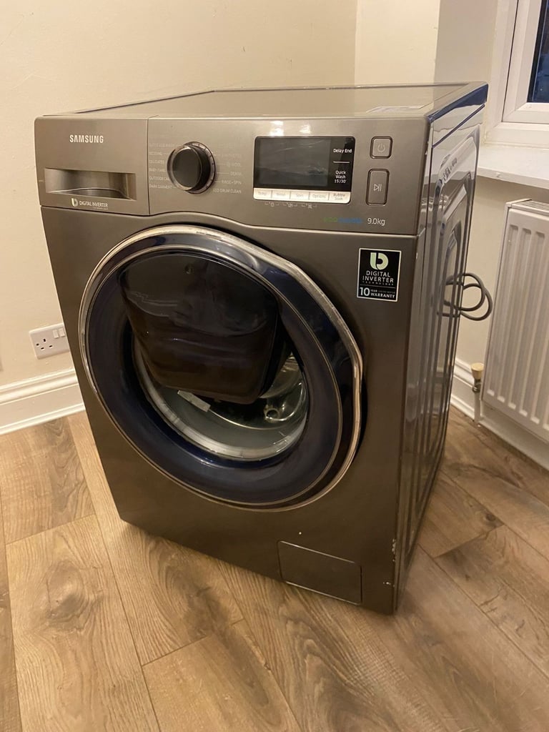 *9 kg samsung washing machine for £140*