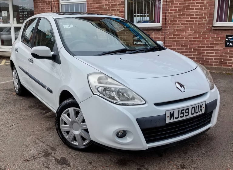2009 Renault Clio 1.1 Clio Expression 16v 5dr Hatchback Petrol Manual