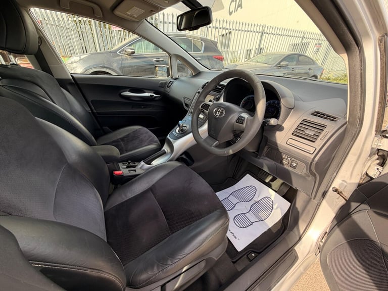 2010 Toyota Auris 1.8 VVT-h T Spirit CVT Euro 5 (s/s) 5dr HATCHBACK Petrol/Electric Hybrid Automatic
