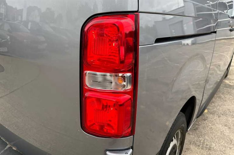 2022 Vauxhall Vivaro 1.5 Turbo D 2900 Dynamic Panel Van 6dr Diesel Manual L1 H1 Euro 6 (s/s) (10 ...