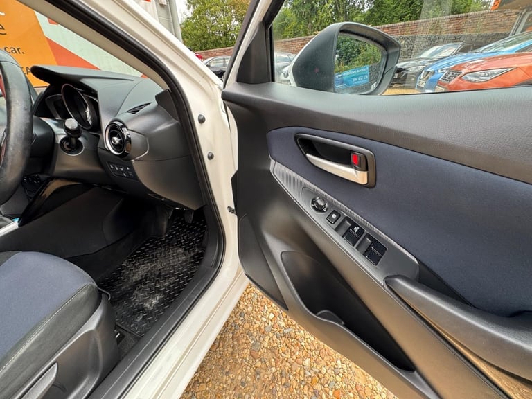 2016 Mazda Mazda2 1.5 SKYACTIV-G SE-L Euro 6 (s/s) 5dr HATCHBACK Petrol Manual