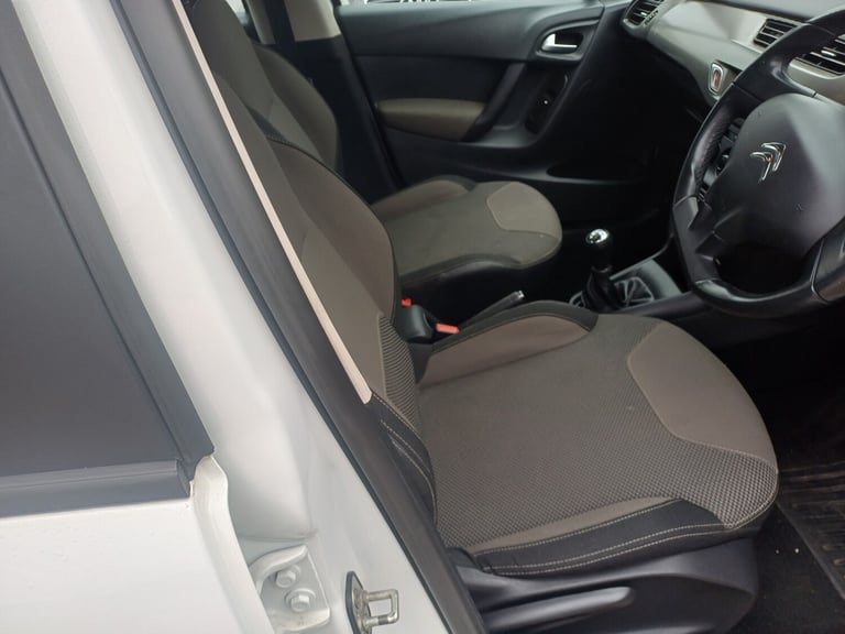 2014 Citroen C3 1.0 VTi VTR+ 5dr HATCHBACK Petrol Manual