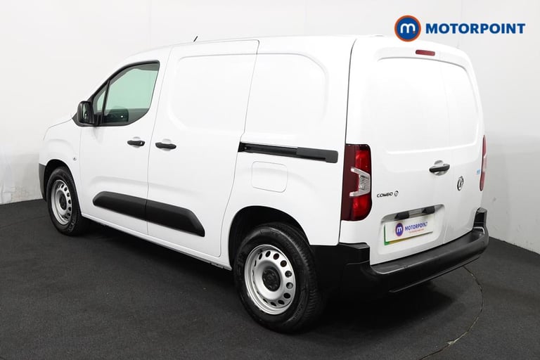 2024 Vauxhall Combo 2300 100kW Prime 50kWh H1 Van Auto Panel Van Electric Automatic