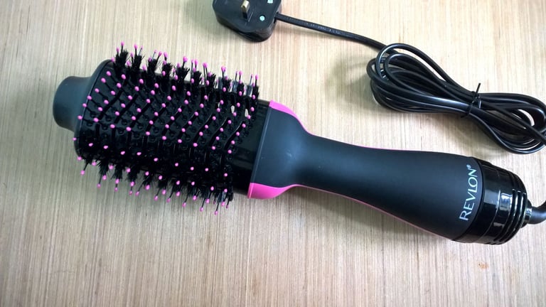 Nearly New Revlon Pro Collection Salon Hair Dryer and Volumiser,