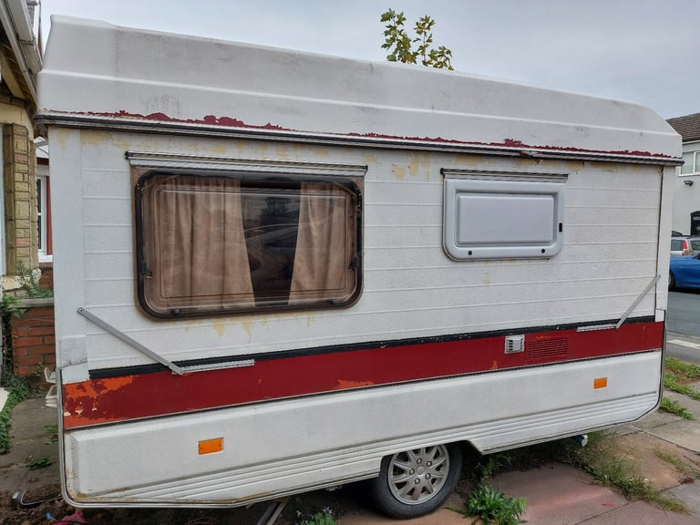 Rapido pop up caravan/trailer
