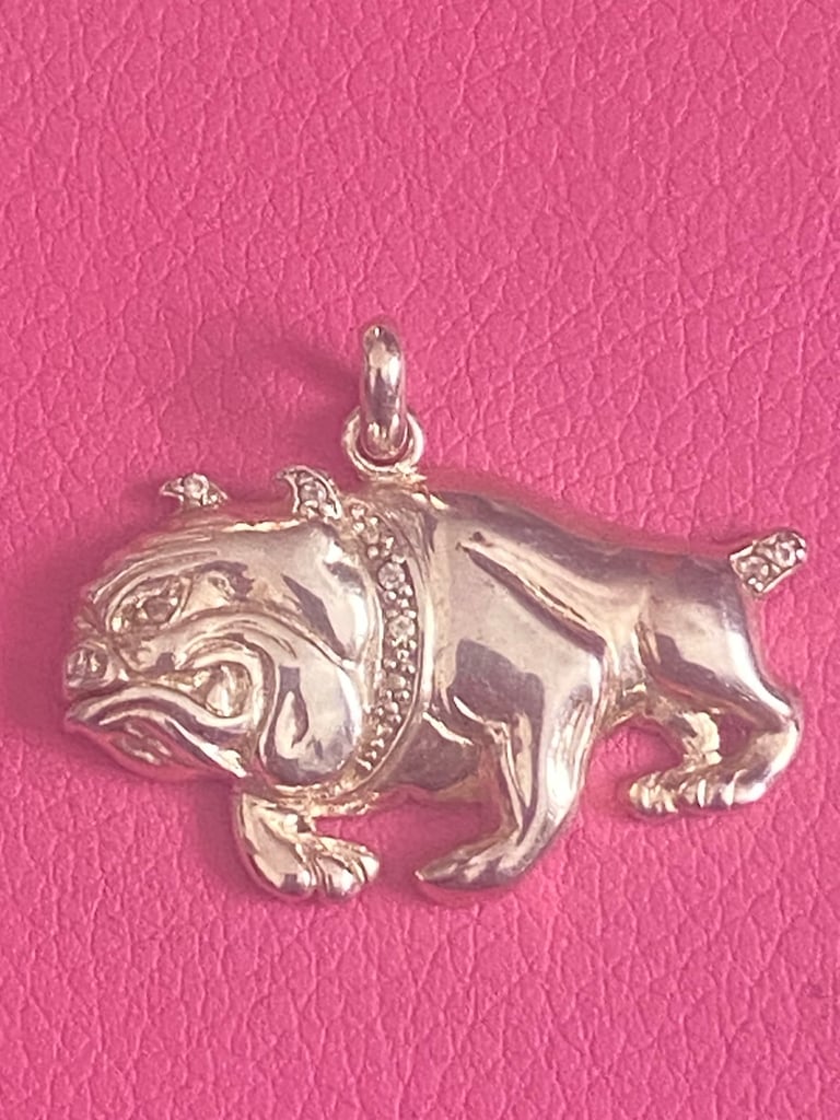 925 Solid Silver Bulldog Pendant with small Diamonds 