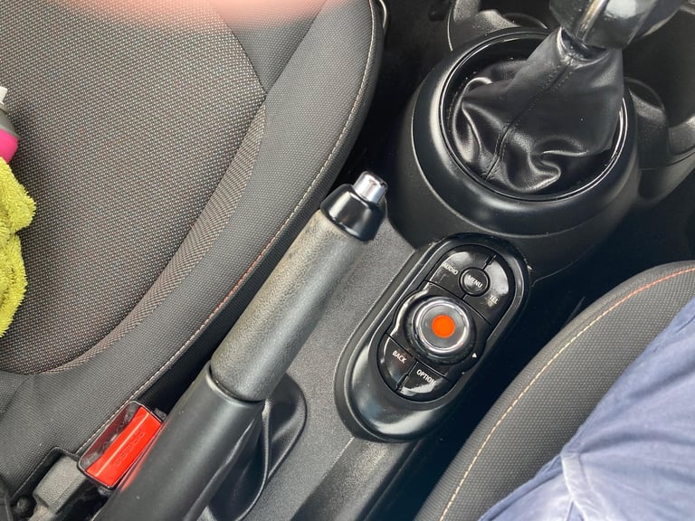 2015 MINI Hatch 1.2 One 5dr HATCHBACK PETROL Manual