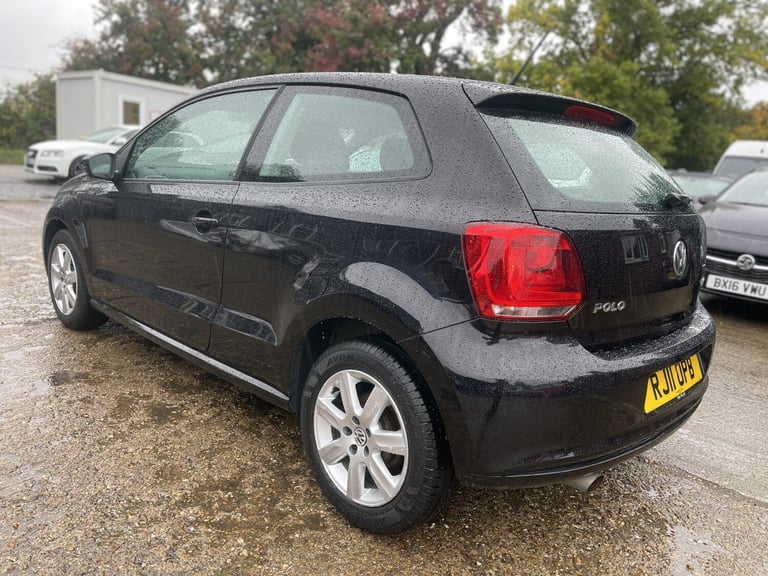 VOLKSWAGEN POLO 1.4 SE 2011