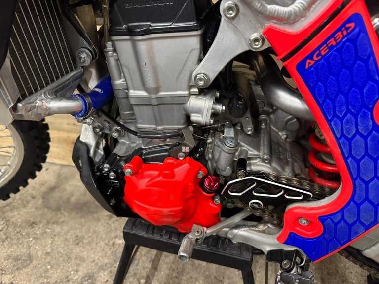 HONDA CRF 450 2018 MOTOCROSS BIKE VERY CLEAN BIKE