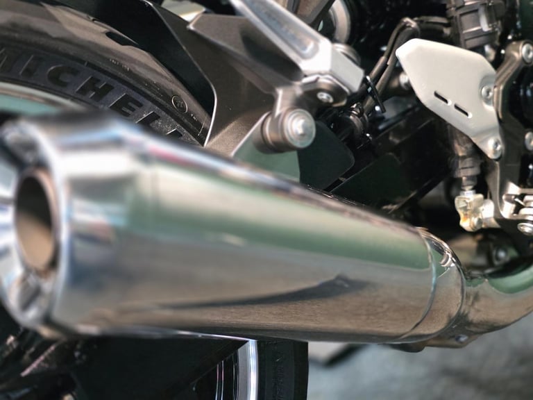 2018 KAWASAKI ZR Z900 RS 1 OWNER 4,900 MILE'S 