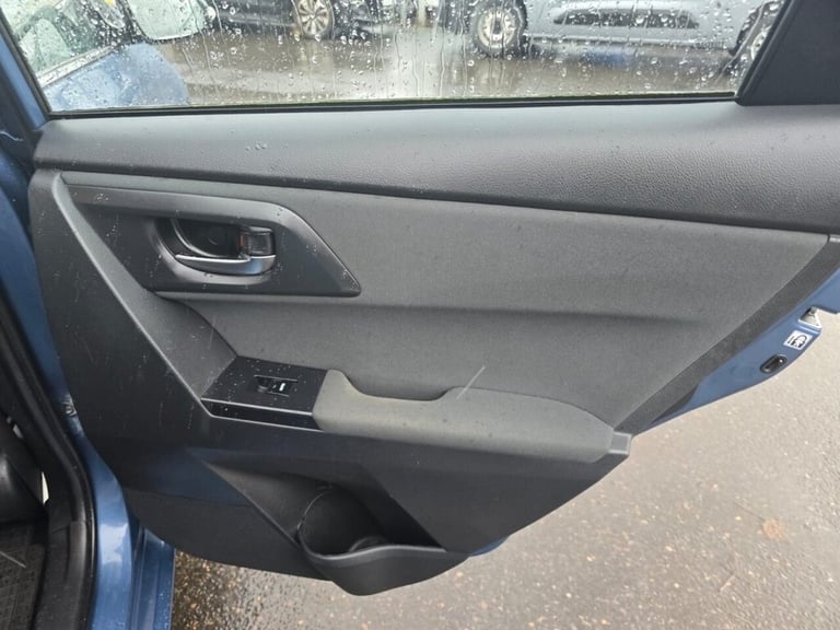 2016 Toyota Auris 1.6 D-4D ICON 5d 110 BHP Hatchback Diesel Manual
