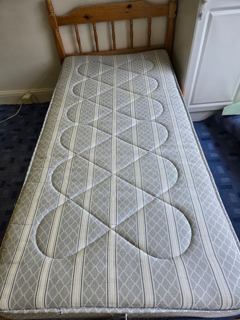 Single mattress 