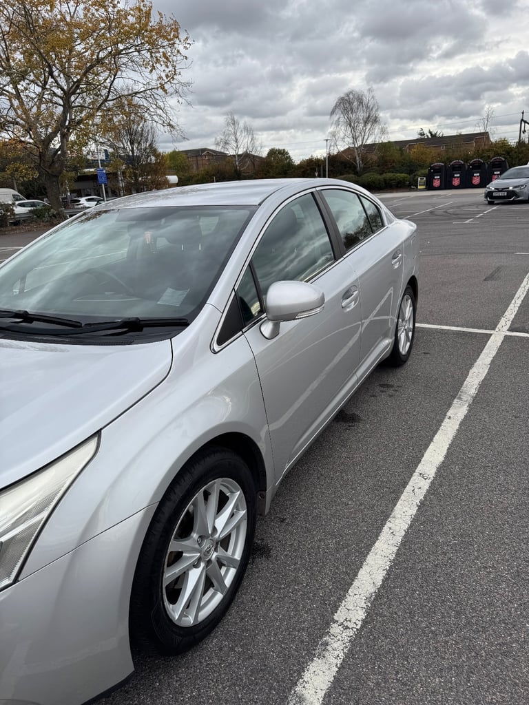 image for Toyota, AVENSIS, Saloon, 2010, Manual, 1798 (cc), 4 doors