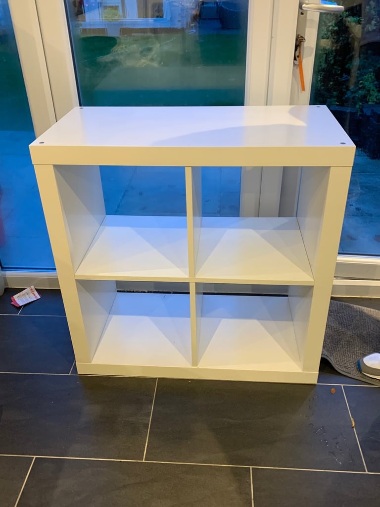 Ikea Kallax unit - 4 box 