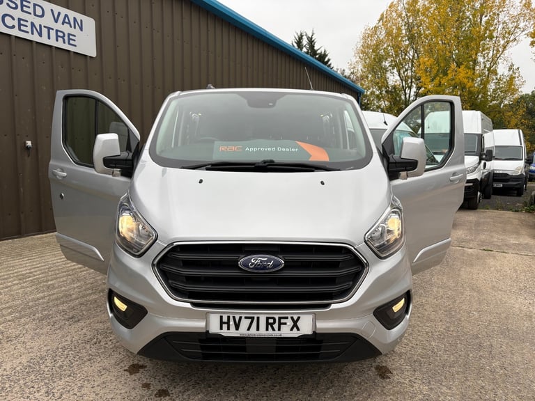 2021 Ford Transit Custom 2.0 EcoBlue 130ps Low Roof D/Cab Limited Van PANEL VAN Diesel Manual
