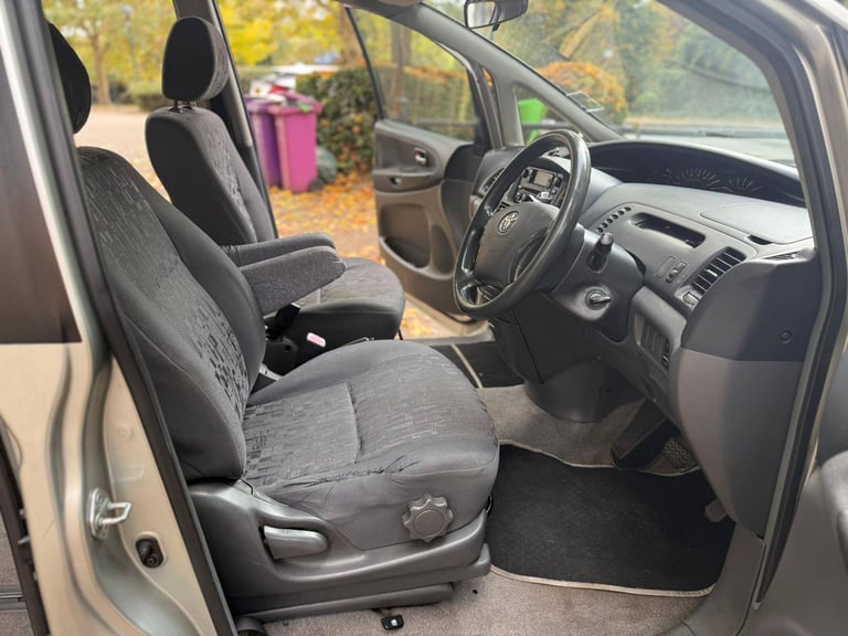 ULEZ FREE, Toyota, PREVIA, MPV, 2004, AUTOMATIC, 2362 (cc), 5 doors