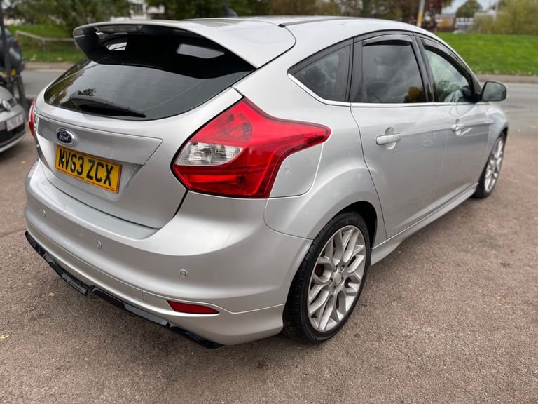 2013 Ford Focus 1.6 TDCi 115 Zetec S 5dr HATCHBACK DIESEL Manual