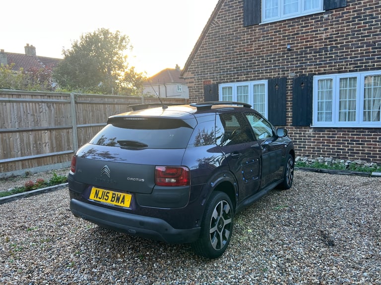 Citroen, C4 CACTUS, Hatchback, 2015, Manual, 1199 (cc), 5 doors
