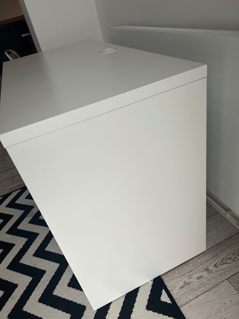 Ikea Micke White Desk 