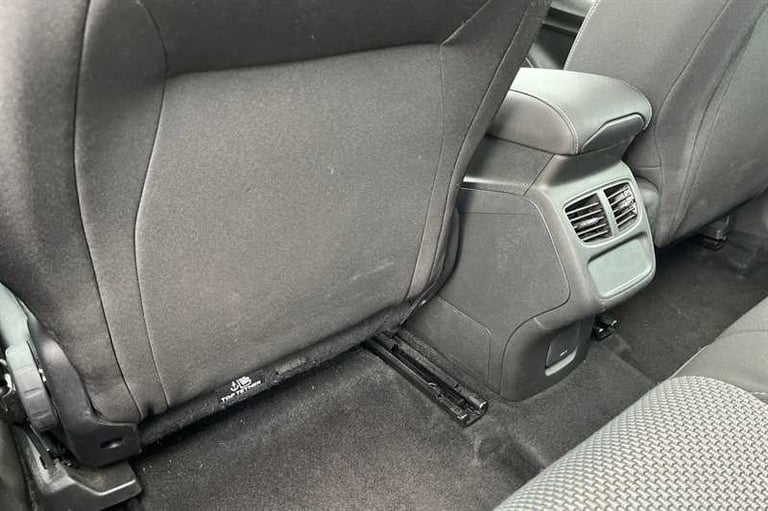 2019 Vauxhall Grandland X 1.2 Turbo SE 5dr HATCHBACK PETROL Manual