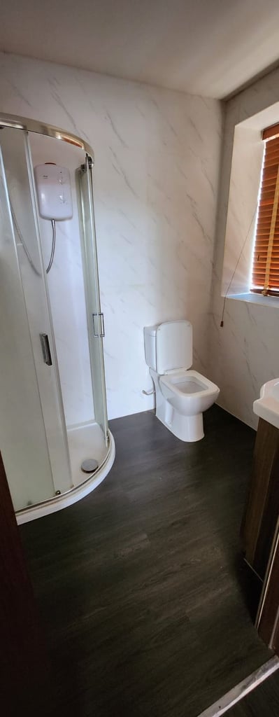 Modern 1 Bedroom Studio Flat - Bills Included