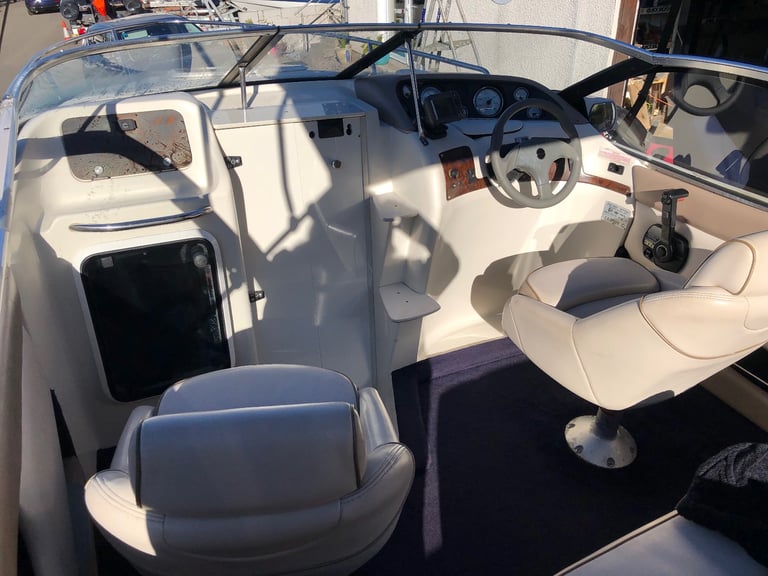 Regal 1950 LSC cuddy sportsboat speedboat 