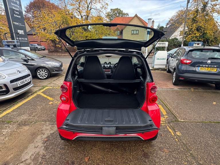 2014 smart fortwo Passion mhd 2dr Softouch Auto  COUPE Petrol Semi Automatic