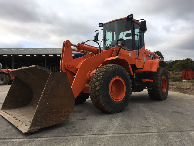 2013 Doosan DL250, with Loading Shovel. 3000hrs only, GP bucket,