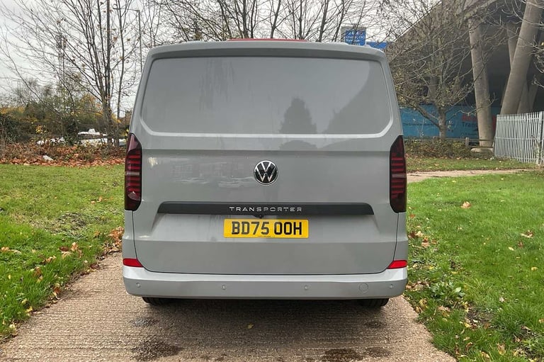 2025 Volkswagen Transporter 2.0 TDI 170 Commerce Pro Van Auto Van Diesel Automatic