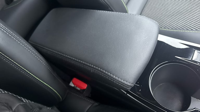 2024 Peugeot 2008 1.2 HYBRID GT SUV 5dr Petrol Hybrid e-DSC6 Euro 6 (s/s) (136 ps) SUV Hybrid Aut...