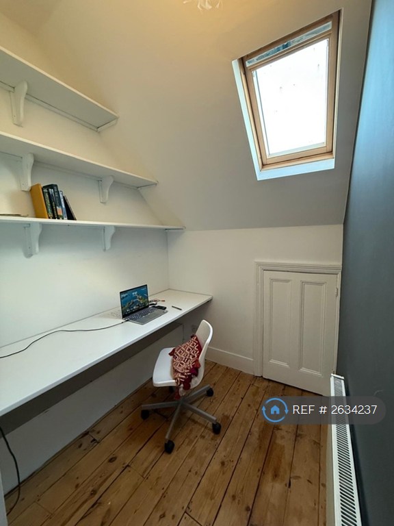 1 bedroom in Ditton Court Road, Westcliff-On-Sea, SS0 (#2634237)