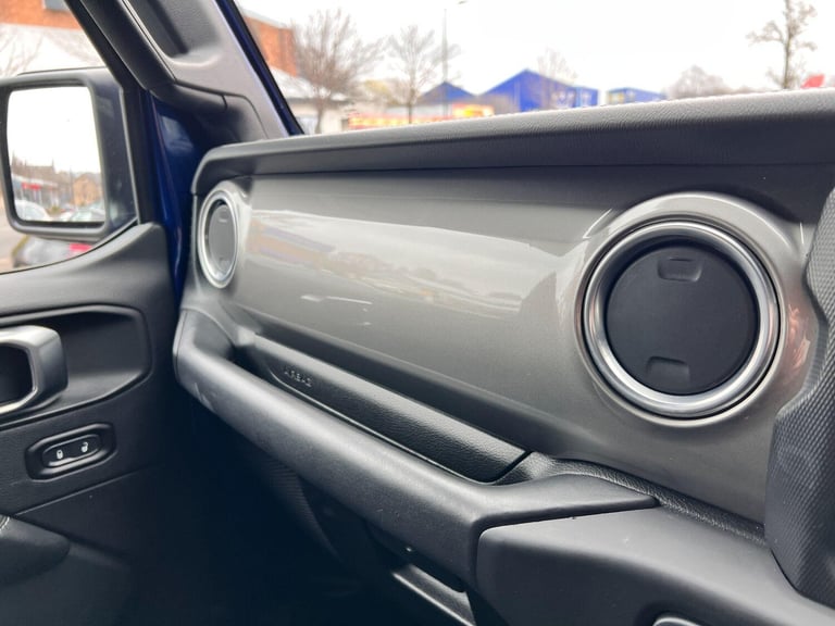 2020 Jeep Wrangler 2.2 MultiJetII Sahara SUV 4dr Diesel Auto 4WD Euro 6 (s/s) (200 ps) CONVERTIBL...