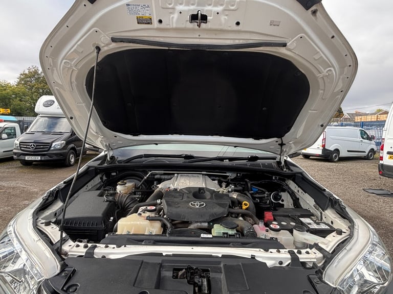 2020 Toyota Hilux 150 PS AWD Active Extra Cab Pick Up 2.4 D-4D  PICK UP Diesel Manual