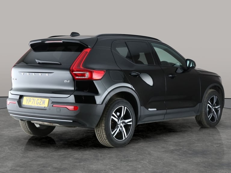 2022 Volvo XC40 2.0 B4 MHEV R-Design SUV 5dr Petrol Hybrid Auto Euro 6 (s/s) (197 ps) - AUT Suv H...