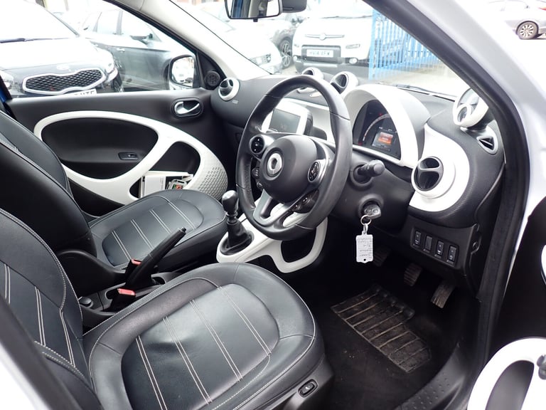 2015 Smart ForFour 0.9T Prime (Premium) Hatchback 5dr Petrol Manual Euro 6