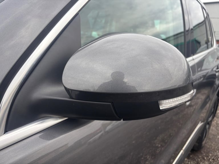 2013 Volkswagen Tiguan 2.0 TDI BlueMotion Tech Match DSG 4WD Euro 5 (s/s) 5dr ESTATE Diesel Autom...