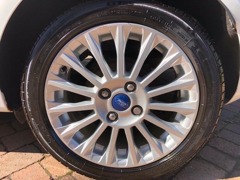 Ford Fiesta TITANIUM