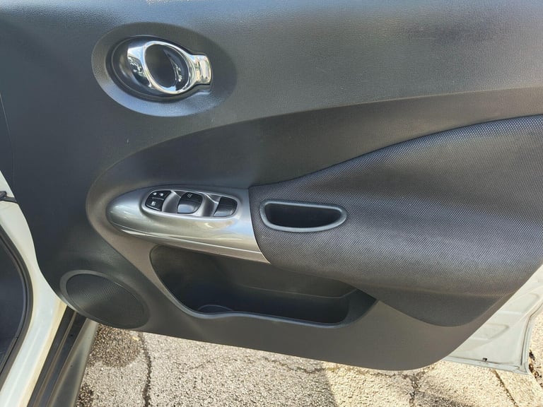 2012 Nissan Juke 1.6 Tekna CVT Euro 5 5dr HATCHBACK Petrol Automatic