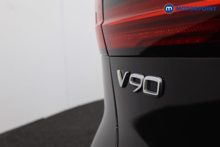 2023 Volvo V90 2.0 B4D Plus Dark 5dr Auto Estate Diesel Automatic