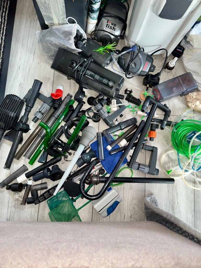 Aquarium accessories 