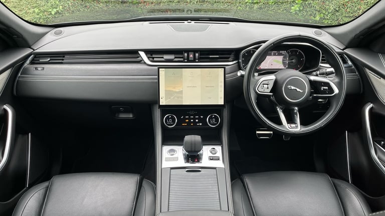 2022 Jaguar F-Pace 2.0 D200 R-Dynamic SE 5dr Auto AWD Diesel Estate Estate Diesel Automatic