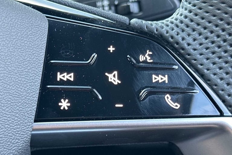 2025 Audi Q4 e-tron 210kW 45 82kWh S Line 5dr Auto [Leather] SUV Electric Automatic