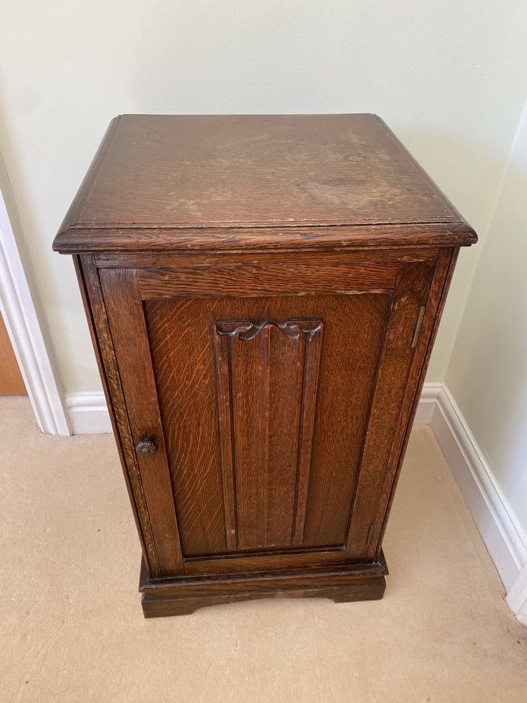 Vintage Oak Bedside Cabinet Table